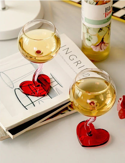 Lola Love Wine Glass